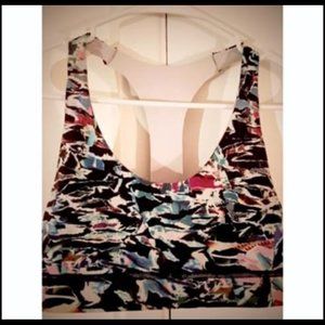 Lululemon BreakFree Bra S6 - Culture Clash - NWOT